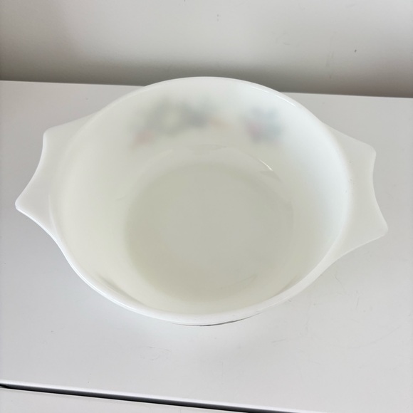 VINTAGE PYREX England White Milk Glass Casserole Bowl dish Tuscany Market Garden - Picture 10 of 14